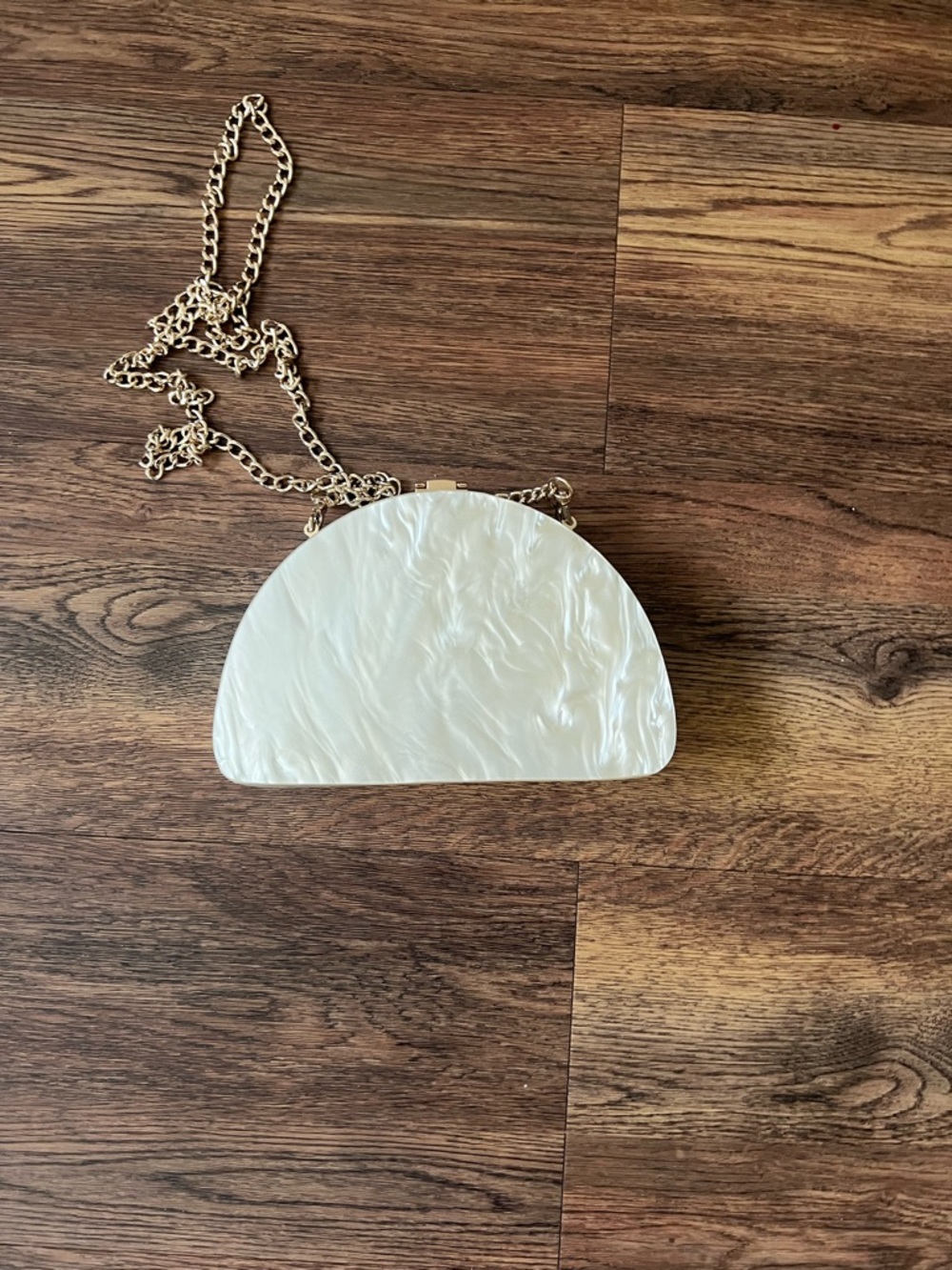 LC Lauren Conrad Ivory Pearl Hard Shell Crossbody with Gold Hardware